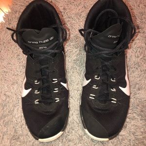 nike basketball shoes